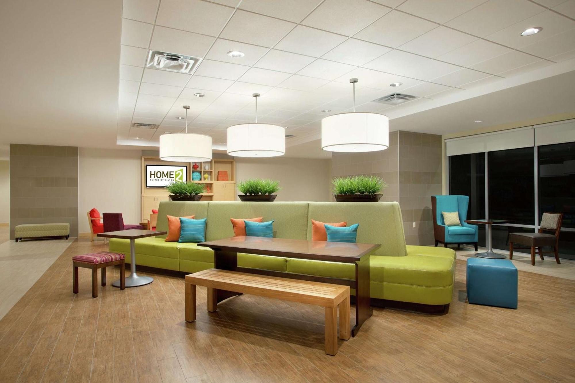 Hotel Home2 By Hilton Airport, Tx 3*